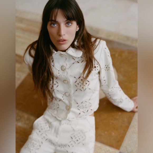 Veronica Beard Adelaide Scalloped Eyelet-Embroidered Jacket - Picture 6 of 9